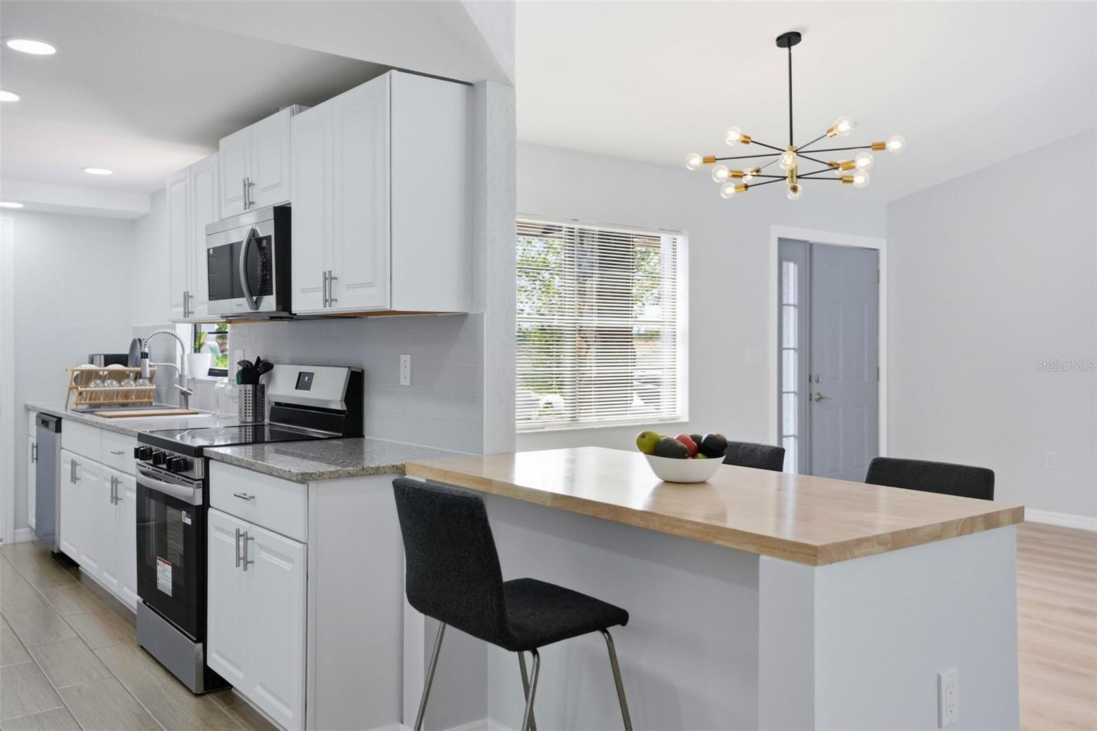 SPRING HILL - Residential