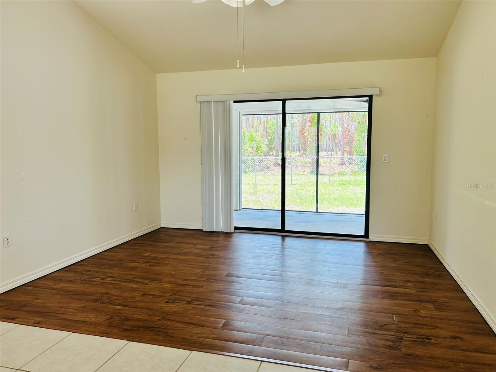 PINE GLEN WEST - Residential