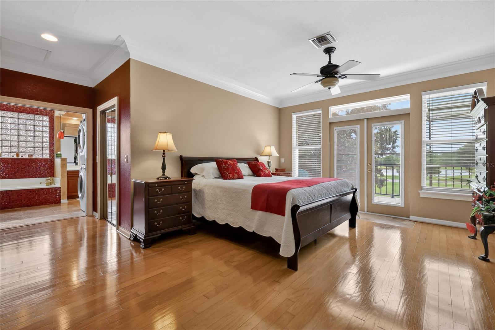 COUNTRY CLUB MOUNT DOR - Residential