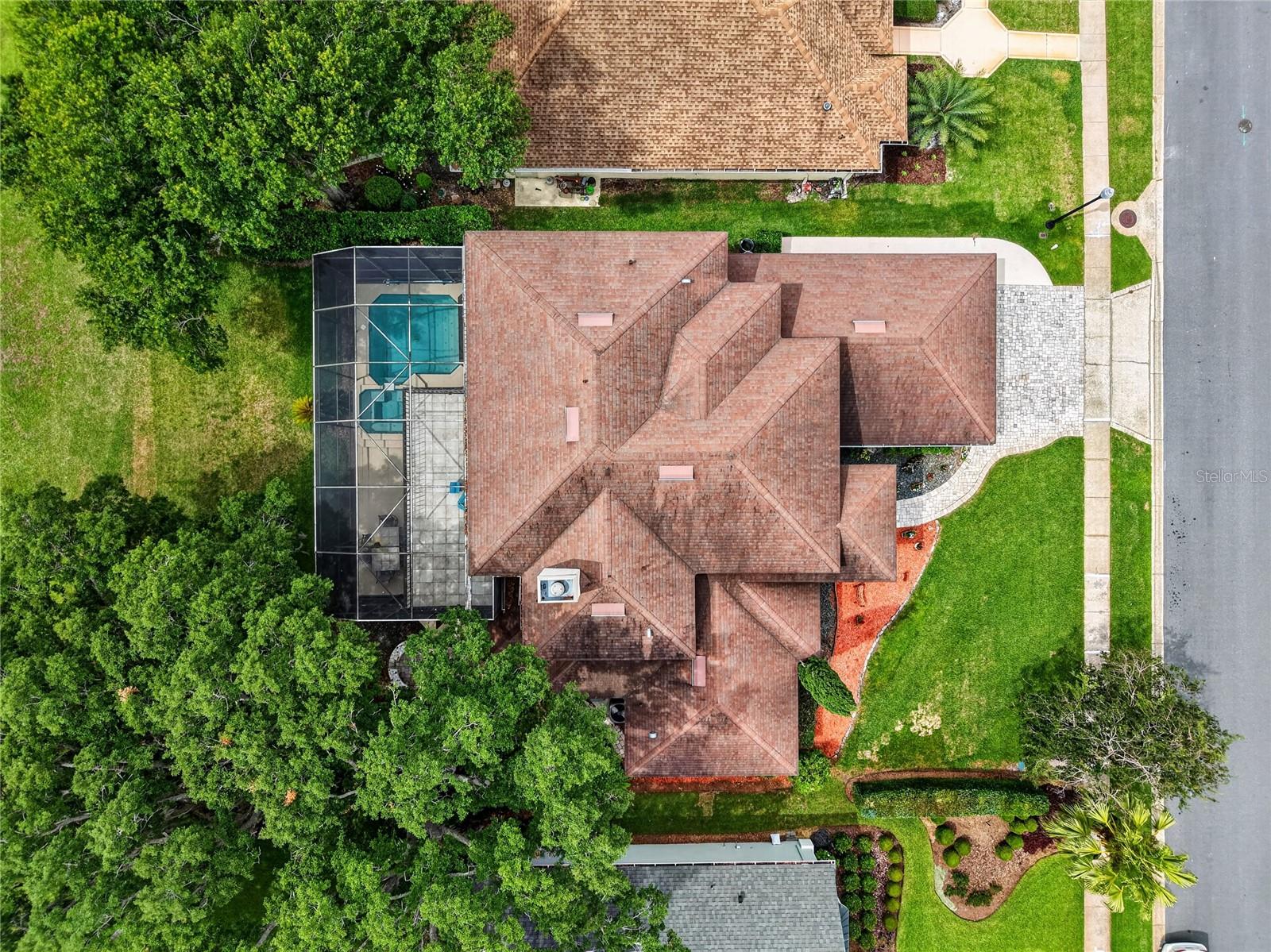 COUNTRY CLUB MOUNT DOR - Residential