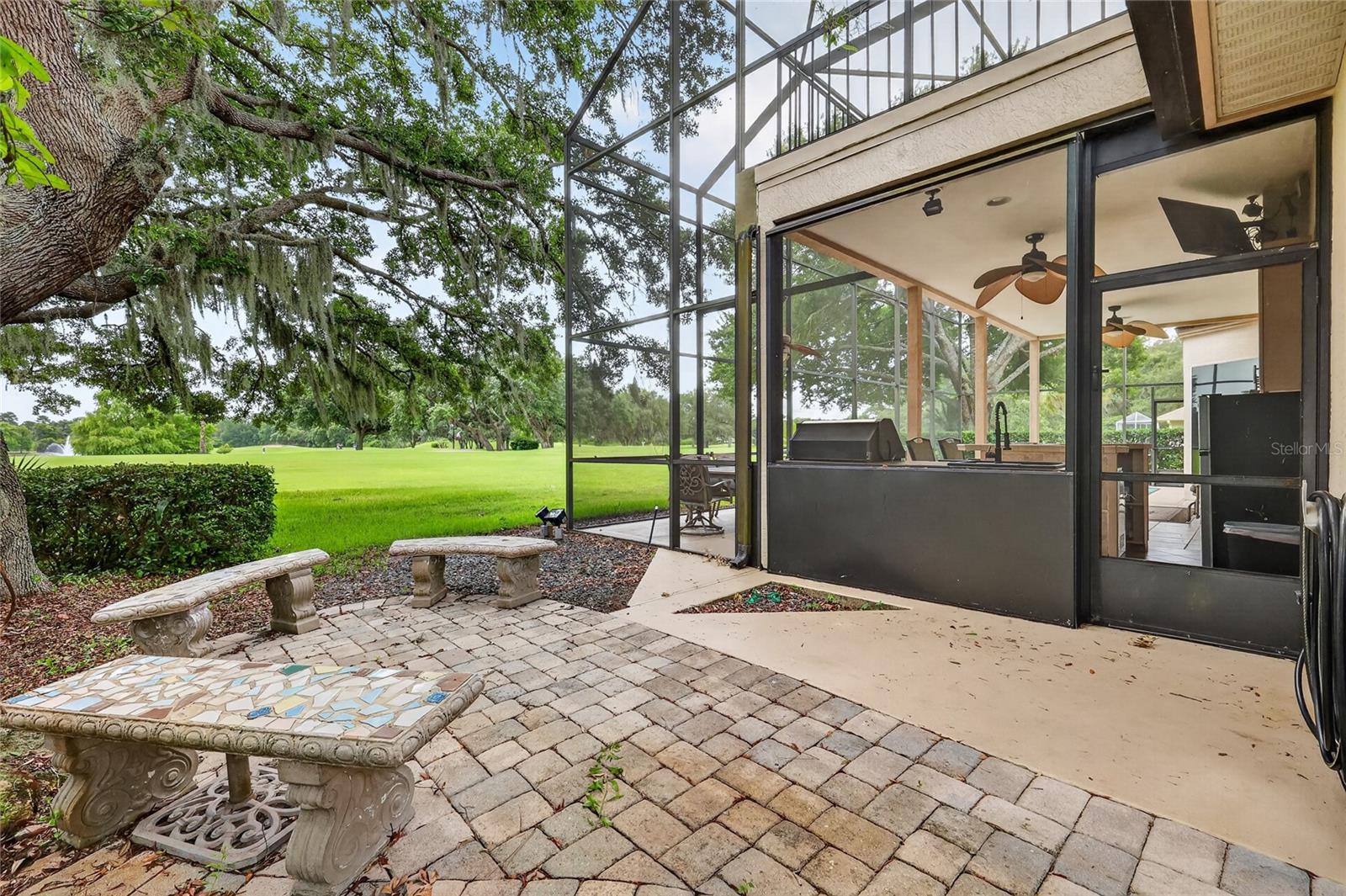 COUNTRY CLUB MOUNT DOR - Residential