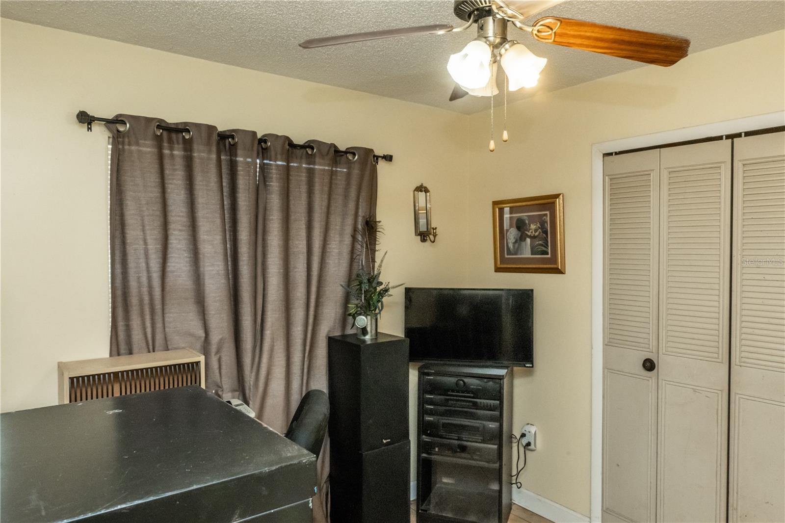 BREEZEWOOD UT 4 - Residential