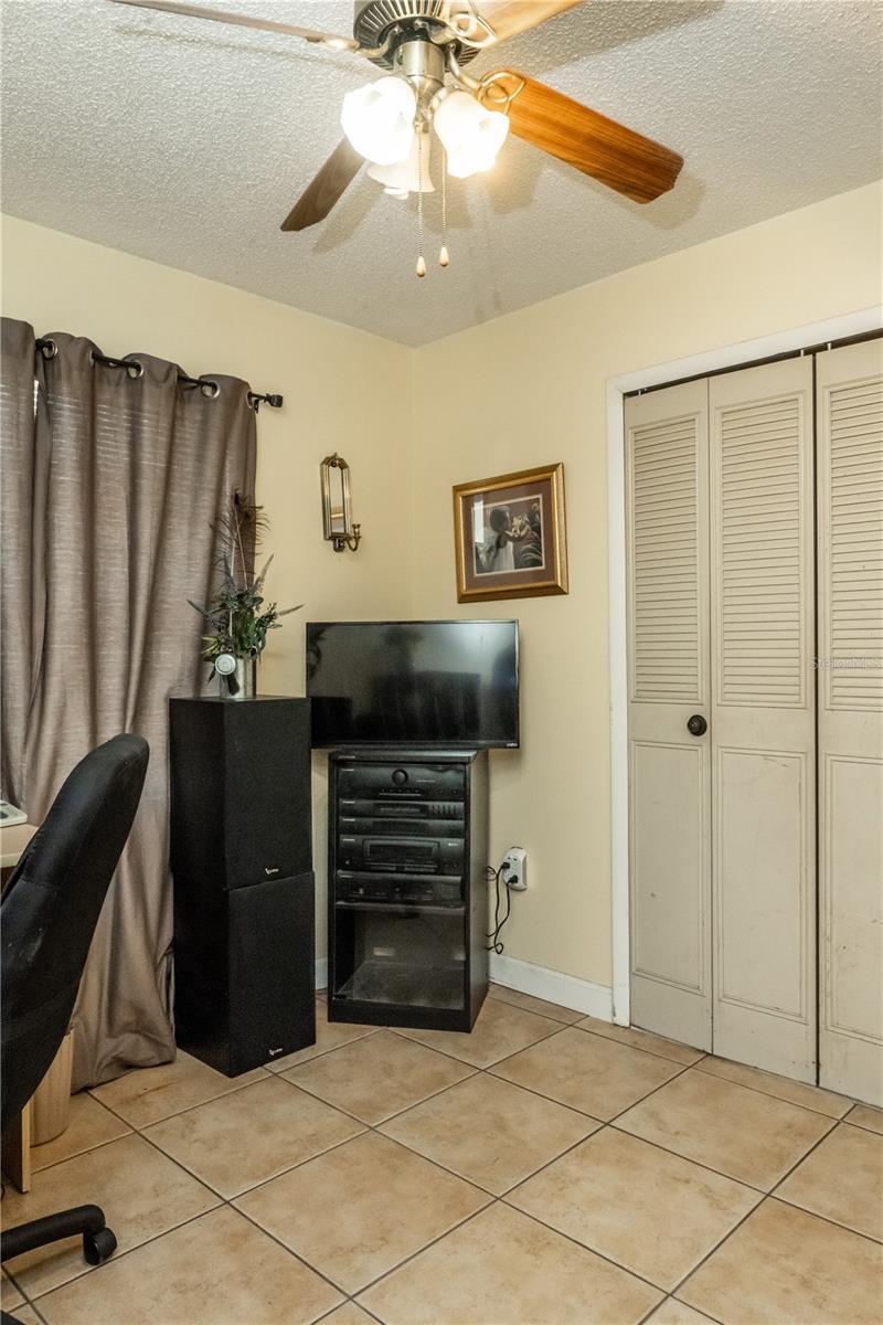 BREEZEWOOD UT 4 - Residential
