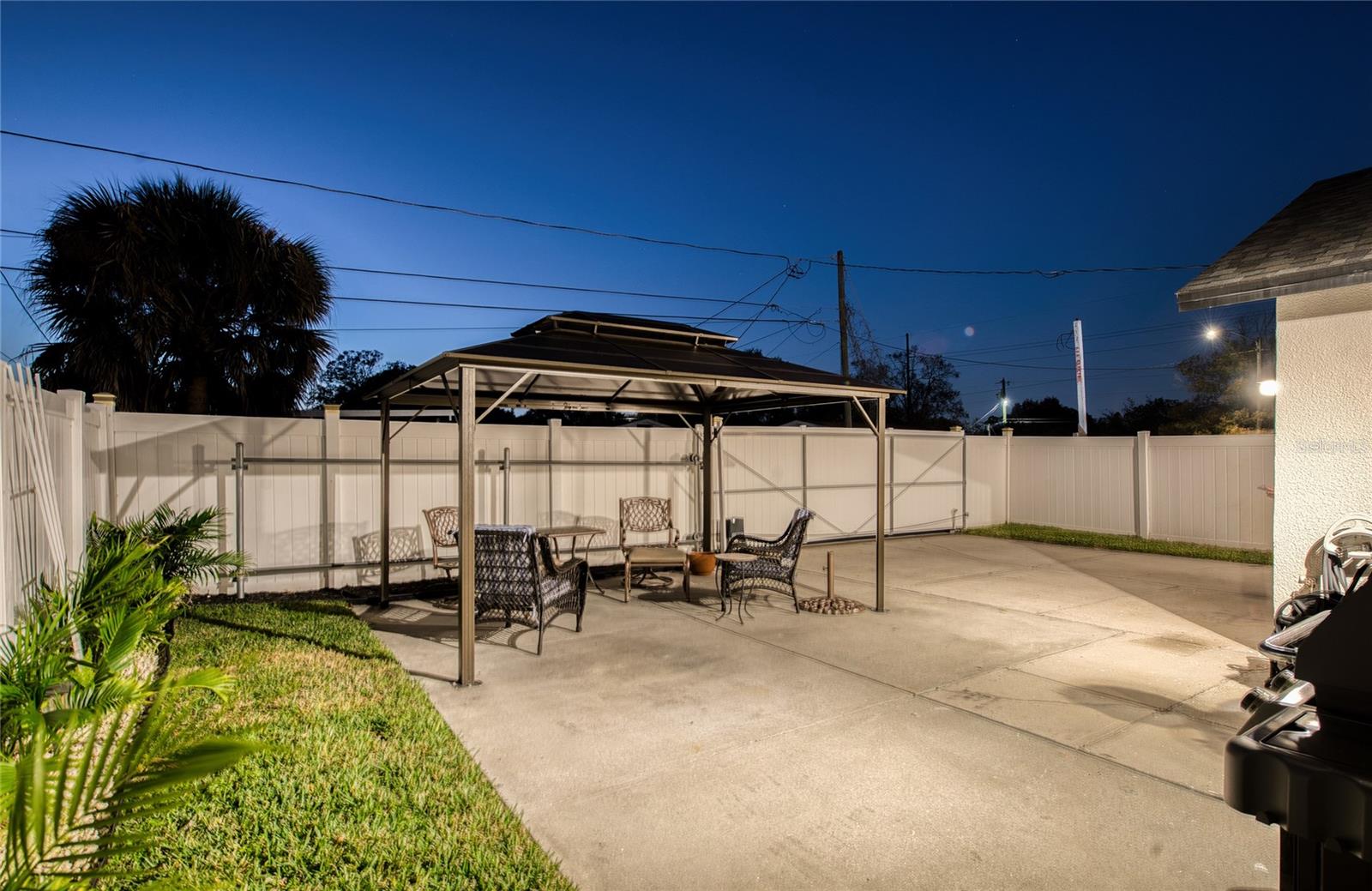 PASADENA PARK - Residential Lease