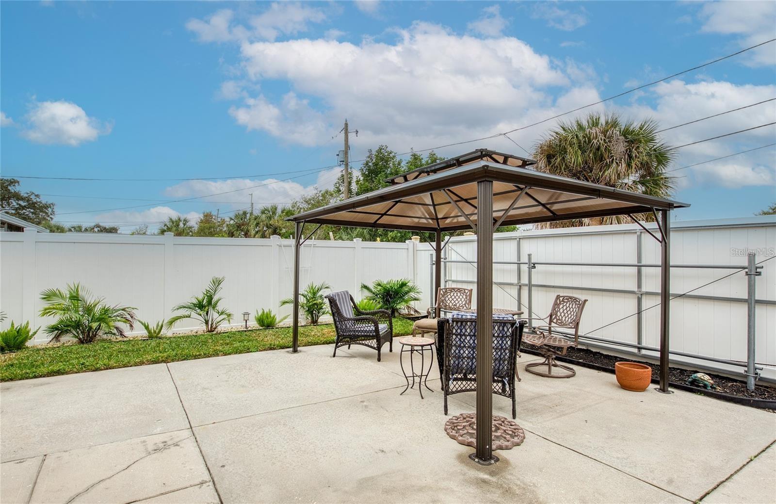 PASADENA PARK - Residential Lease