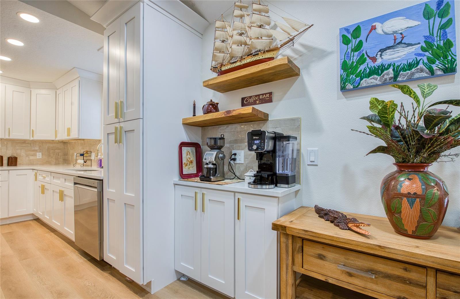 PASADENA PARK - Residential Lease