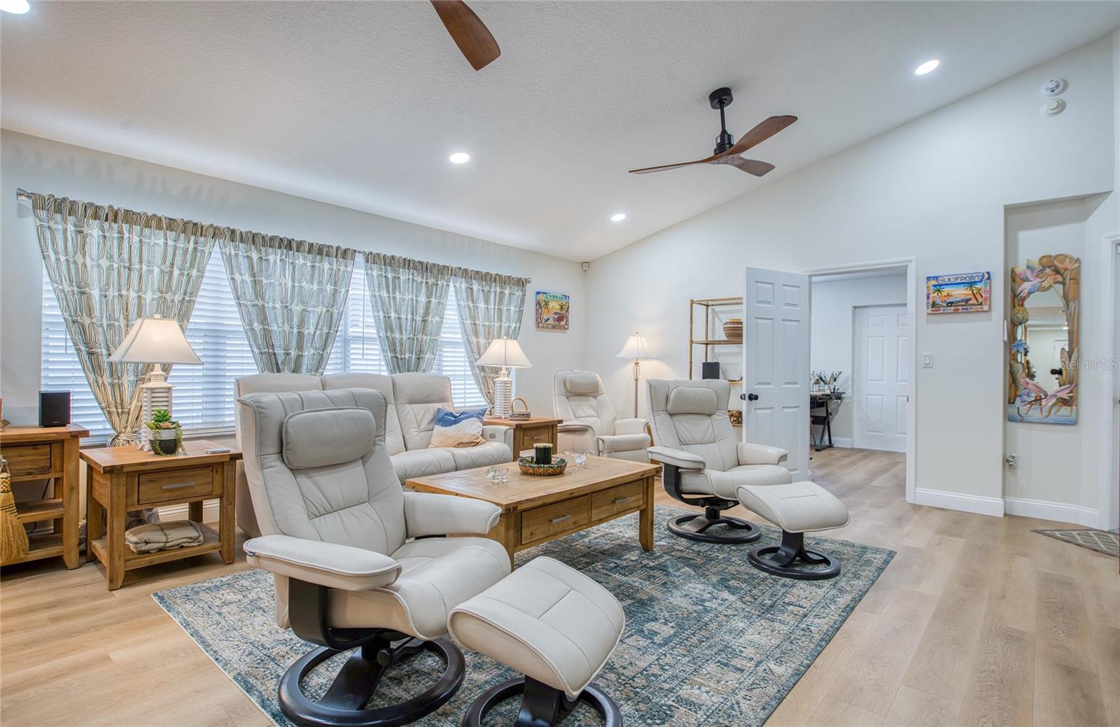 PASADENA PARK - Residential Lease
