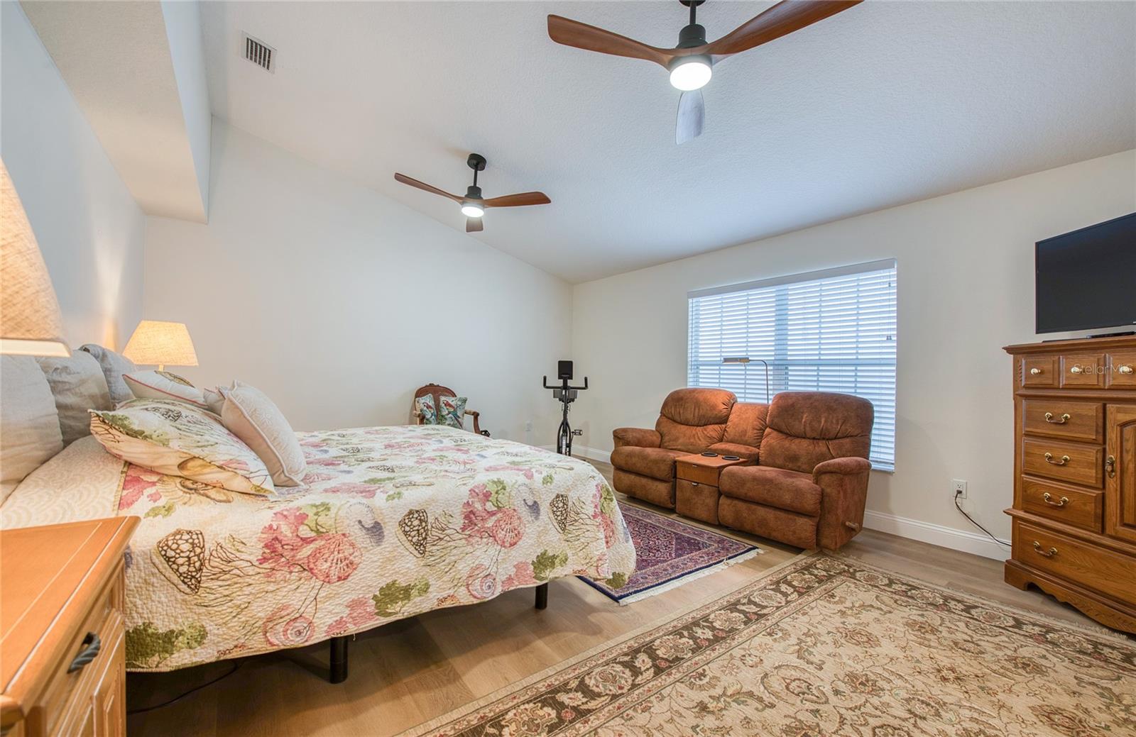 PASADENA PARK - Residential Lease