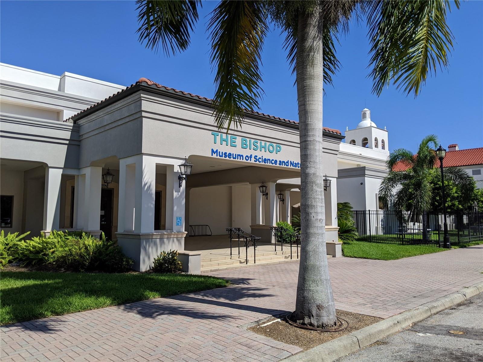 BAYSHORE ON THE LAKE APTS II SEC 3 - Residential