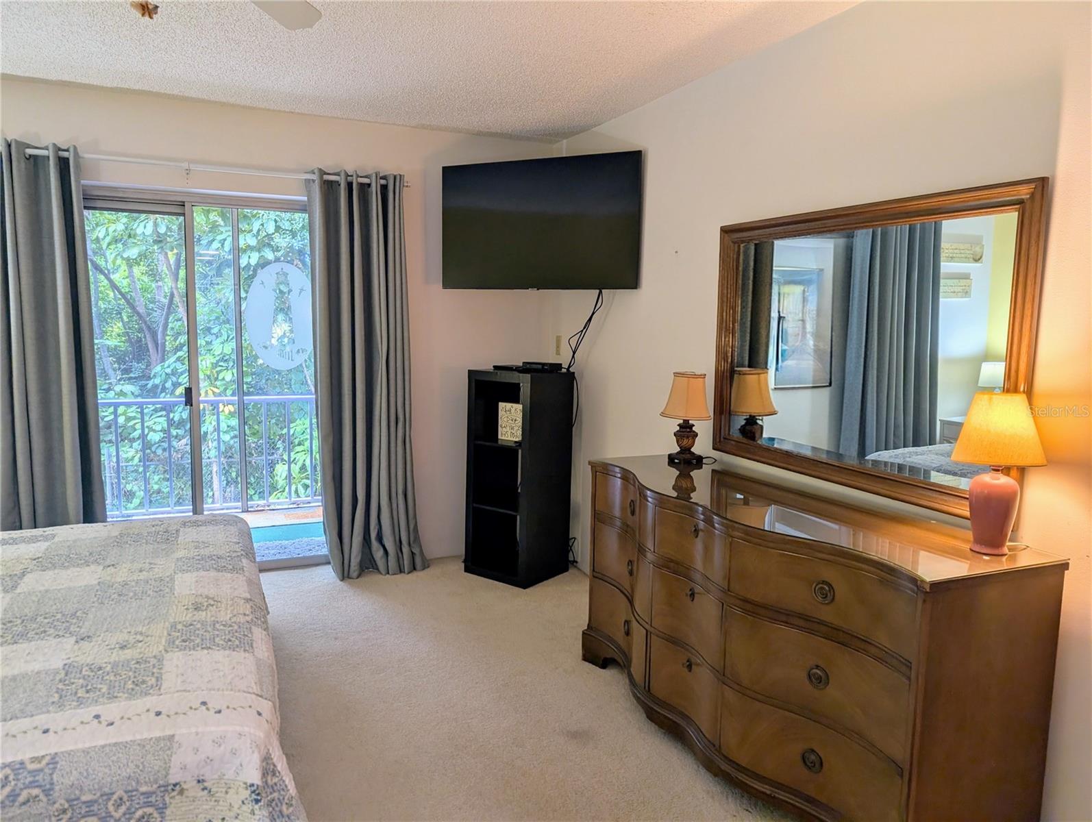 BAYSHORE ON THE LAKE APTS II SEC 3 - Residential