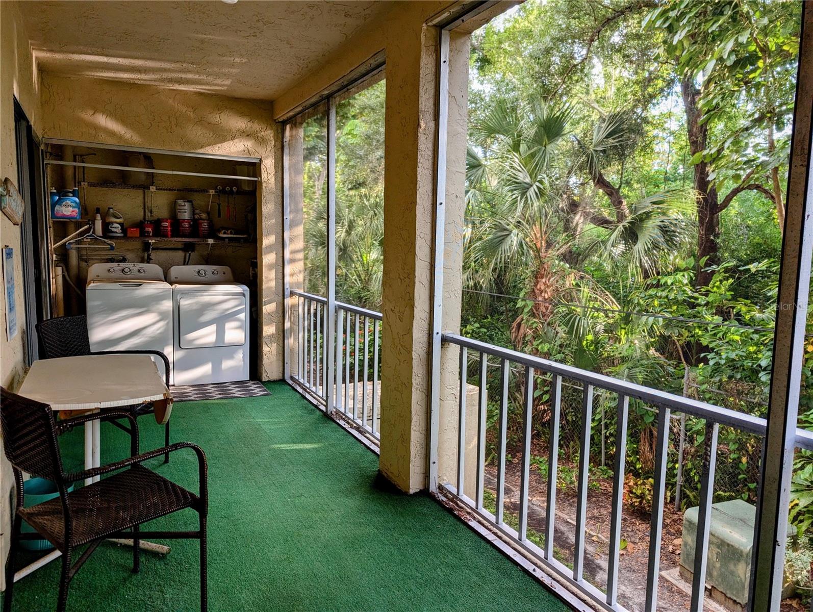 BAYSHORE ON THE LAKE APTS II SEC 3 - Residential