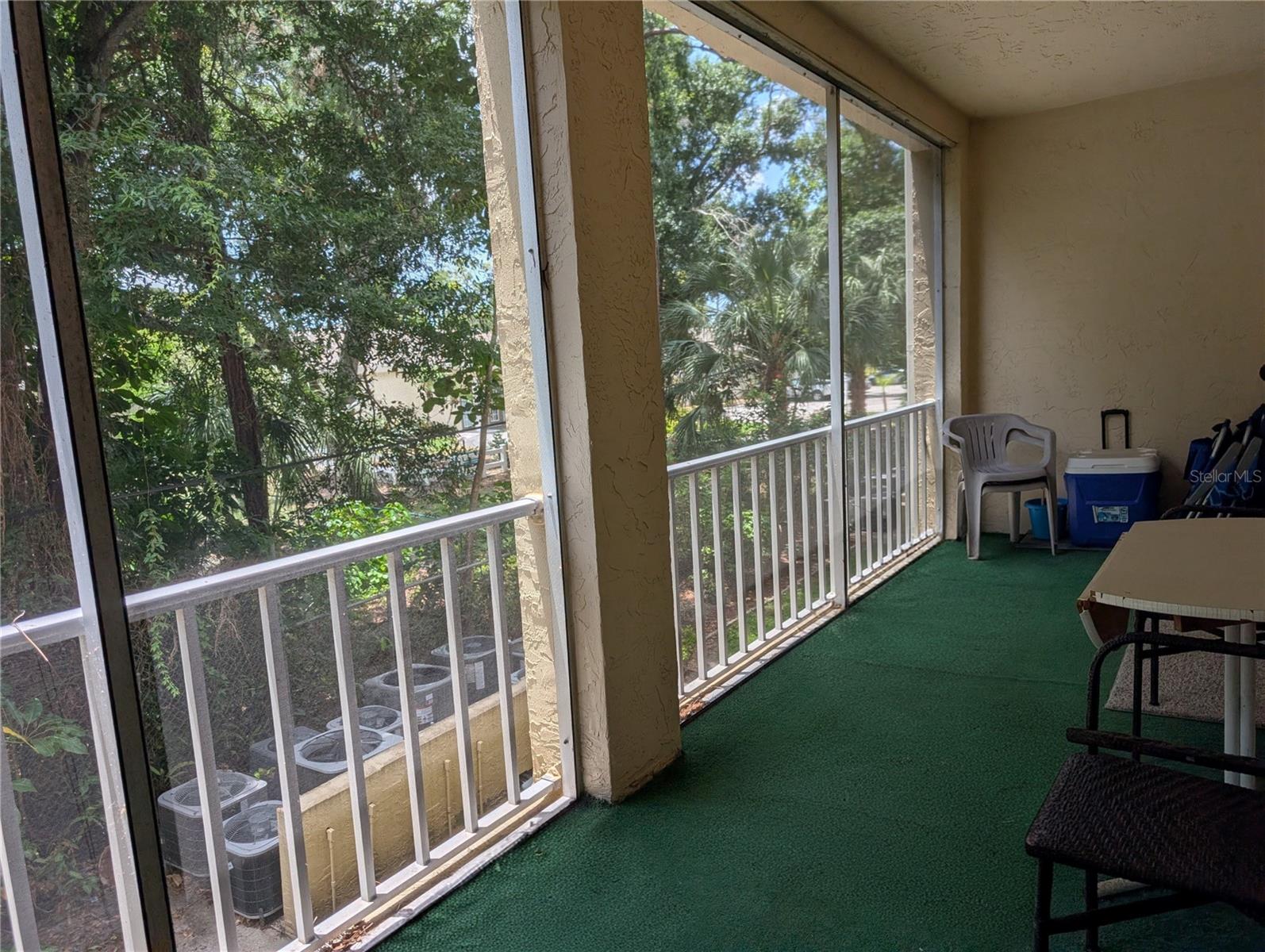 BAYSHORE ON THE LAKE APTS II SEC 3 - Residential