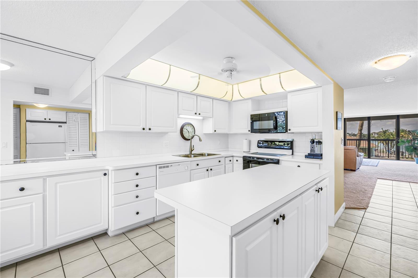 CONSTELLATION THE CONDO - Residential