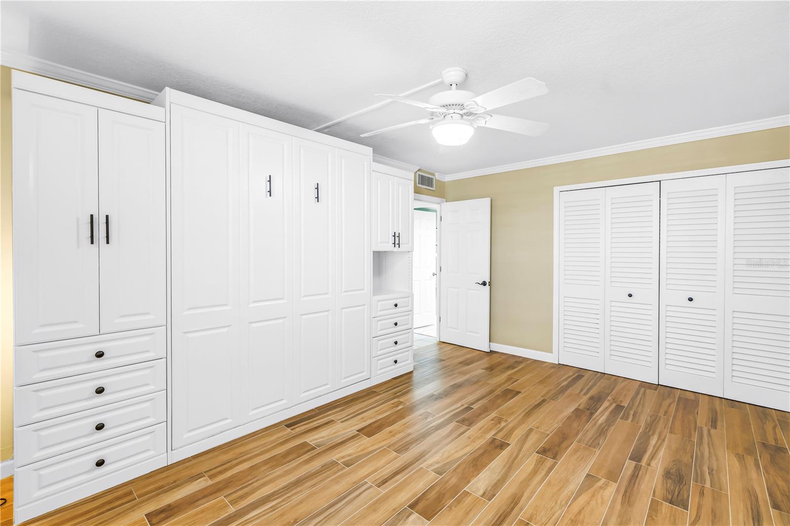 CONSTELLATION THE CONDO - Residential
