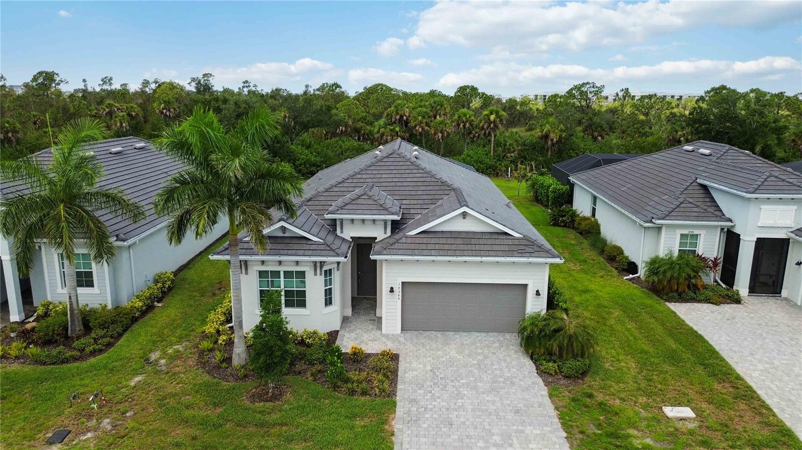WELLEN PARK GOLF & COUNTRY CLUB - Residential
