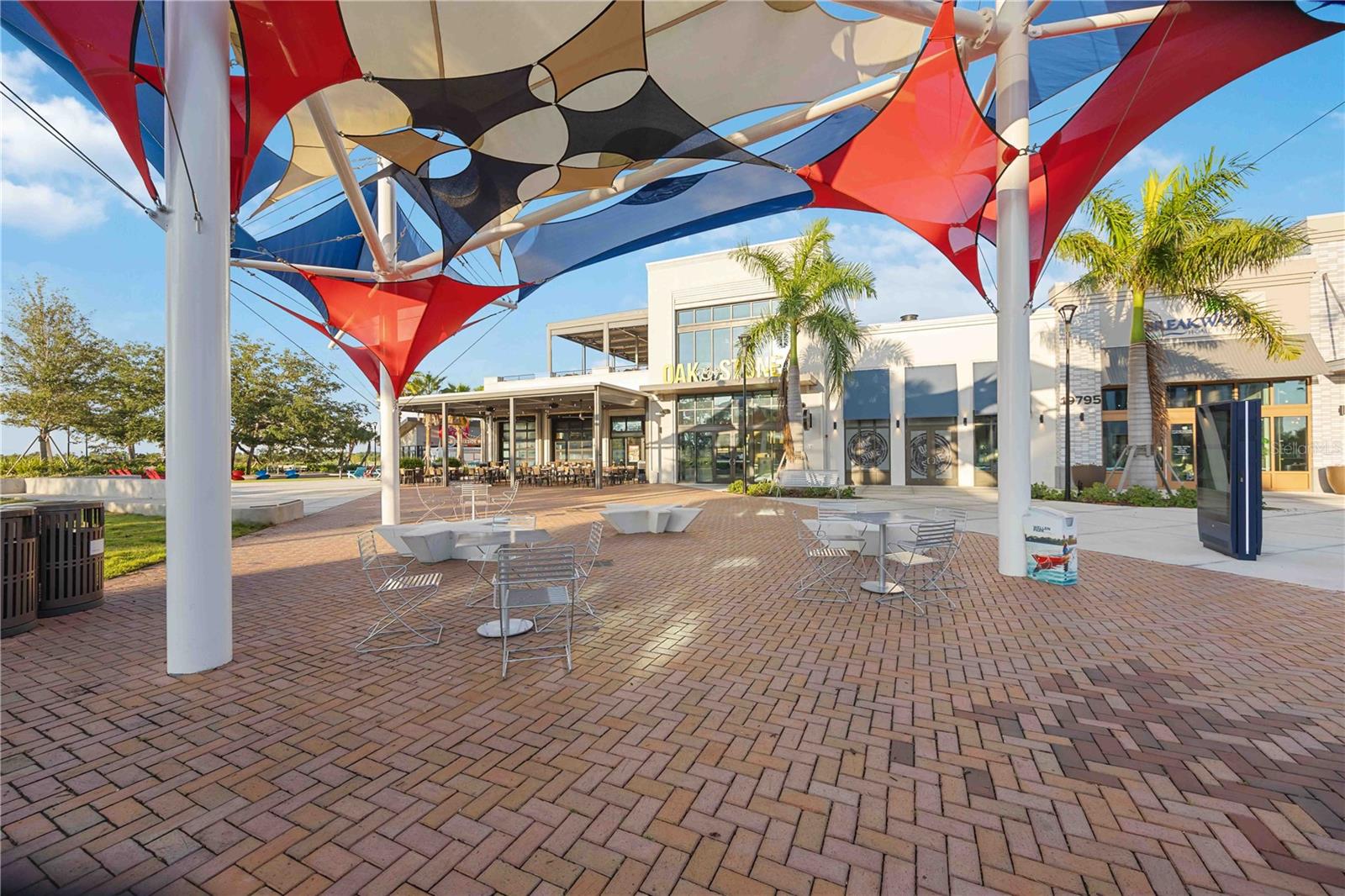 WELLEN PARK GOLF & COUNTRY CLUB - Residential