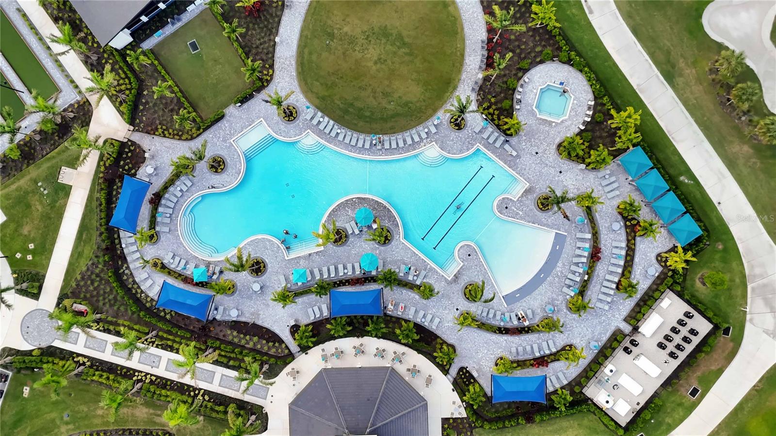 WELLEN PARK GOLF & COUNTRY CLUB - Residential
