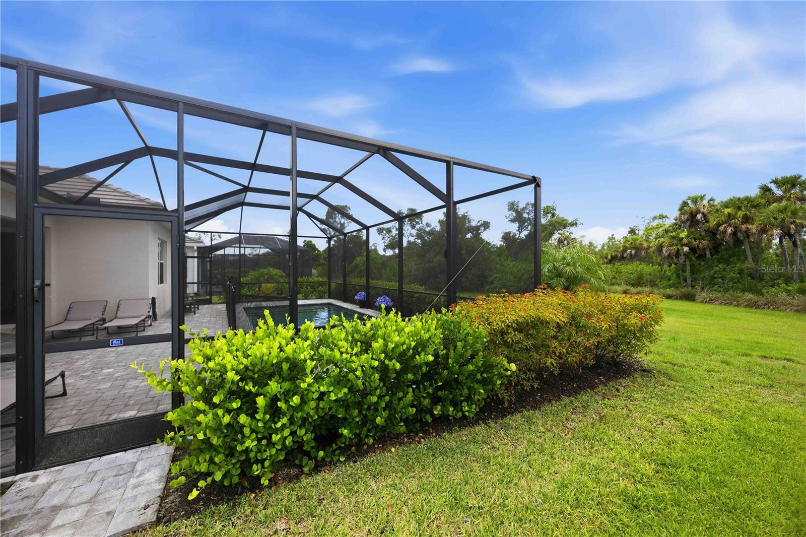 WELLEN PARK GOLF & COUNTRY CLUB - Residential