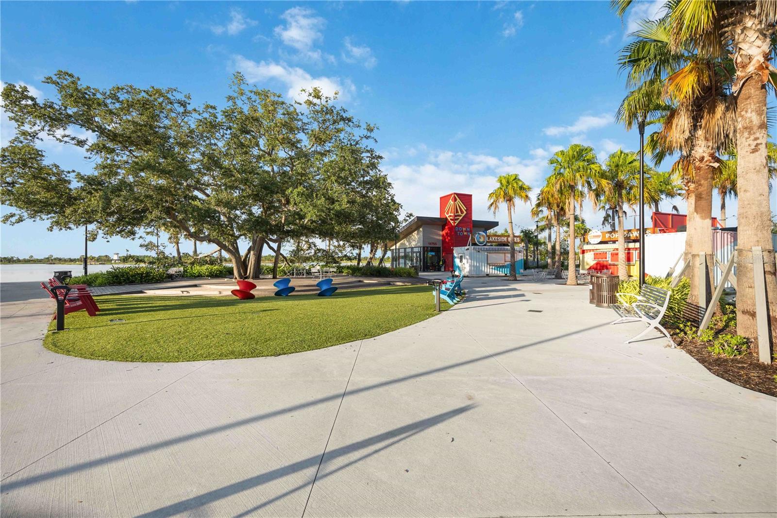 WELLEN PARK GOLF & COUNTRY CLUB - Residential