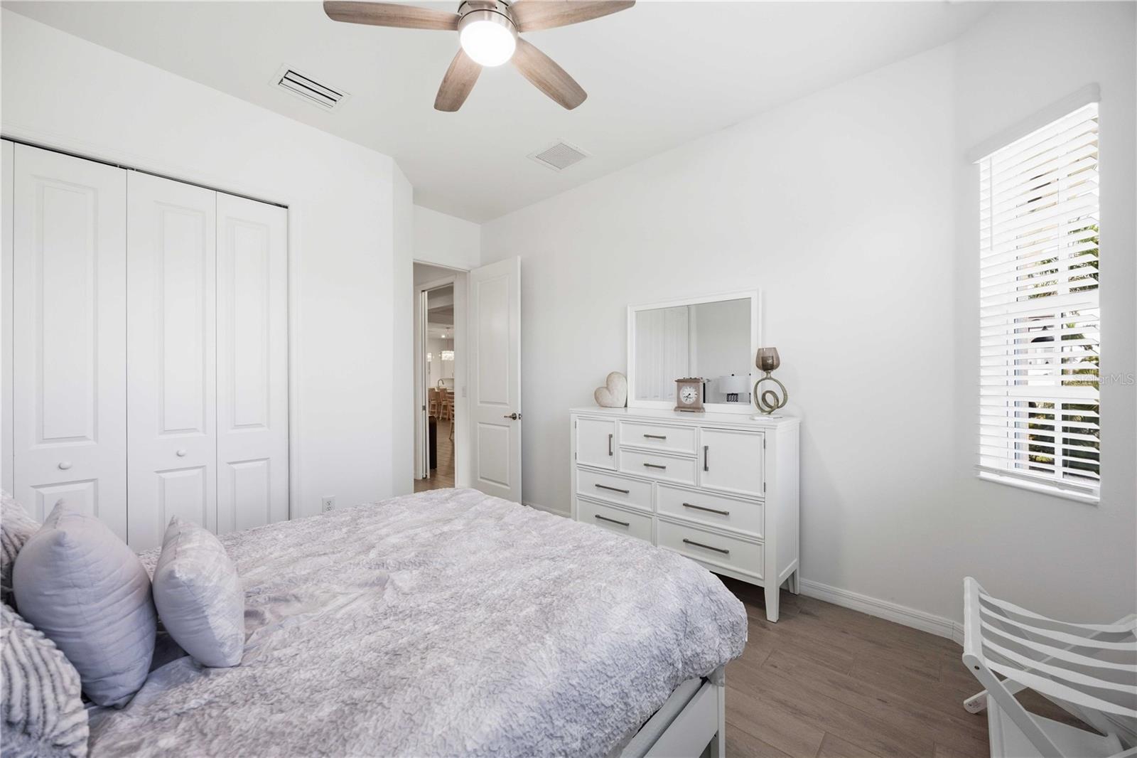 WELLEN PARK GOLF & COUNTRY CLUB - Residential