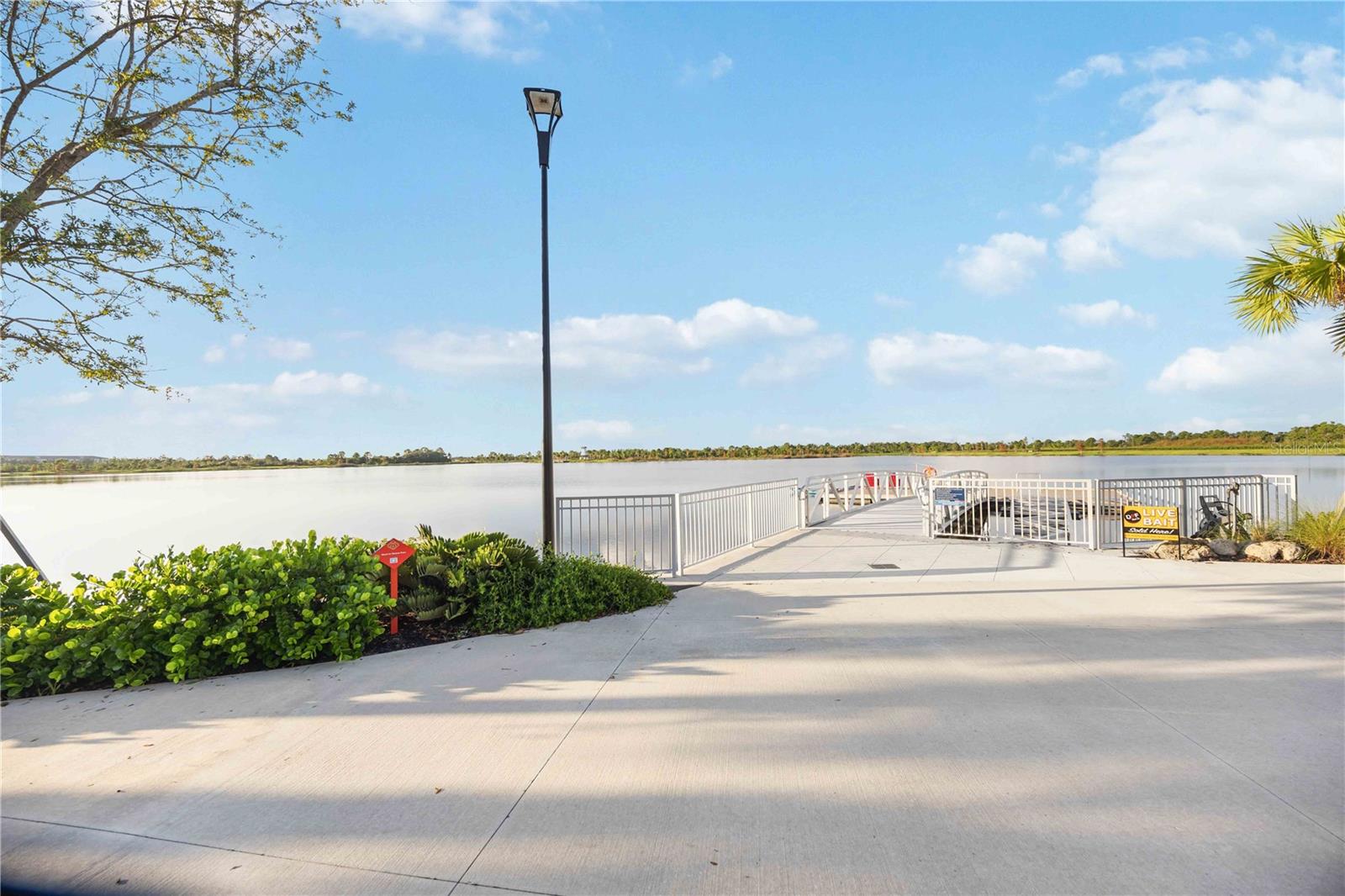 WELLEN PARK GOLF & COUNTRY CLUB - Residential