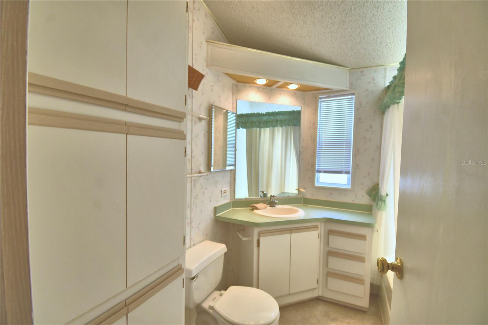 WEST VIEW RIDGE RESORTS INC - Residential