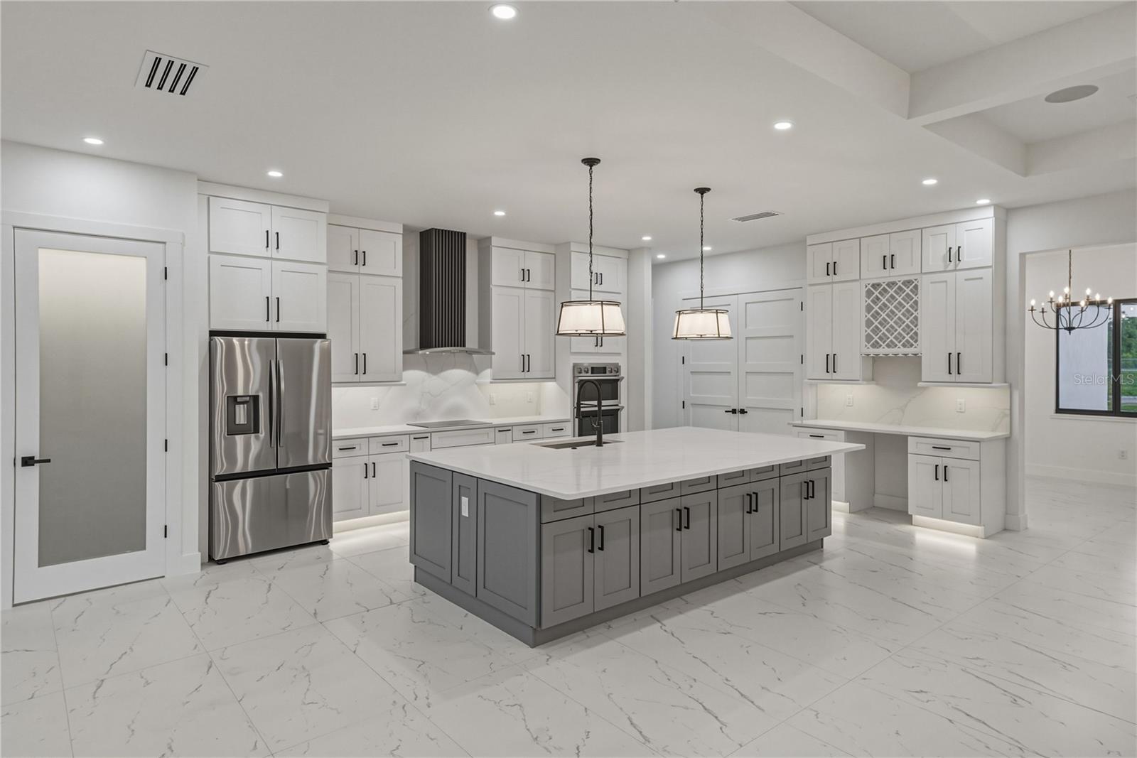 DOVER ESTATES - Residential