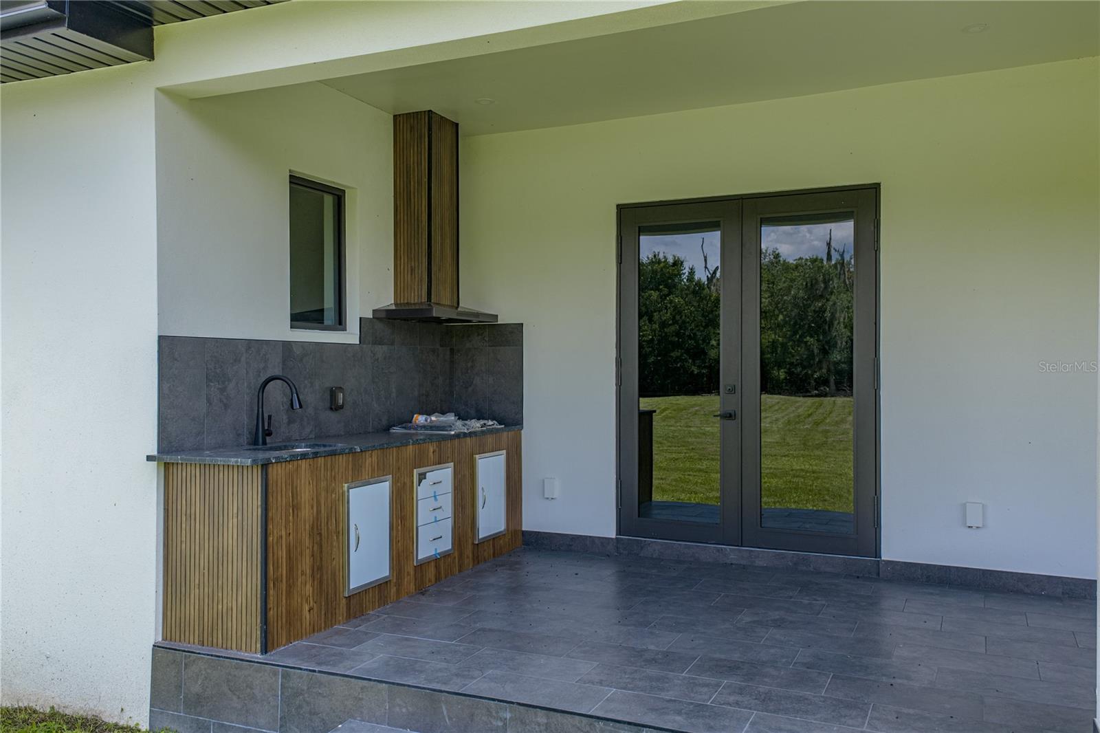 DOVER ESTATES - Residential