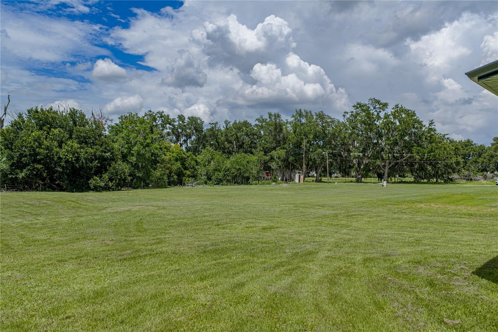 DOVER ESTATES - Residential