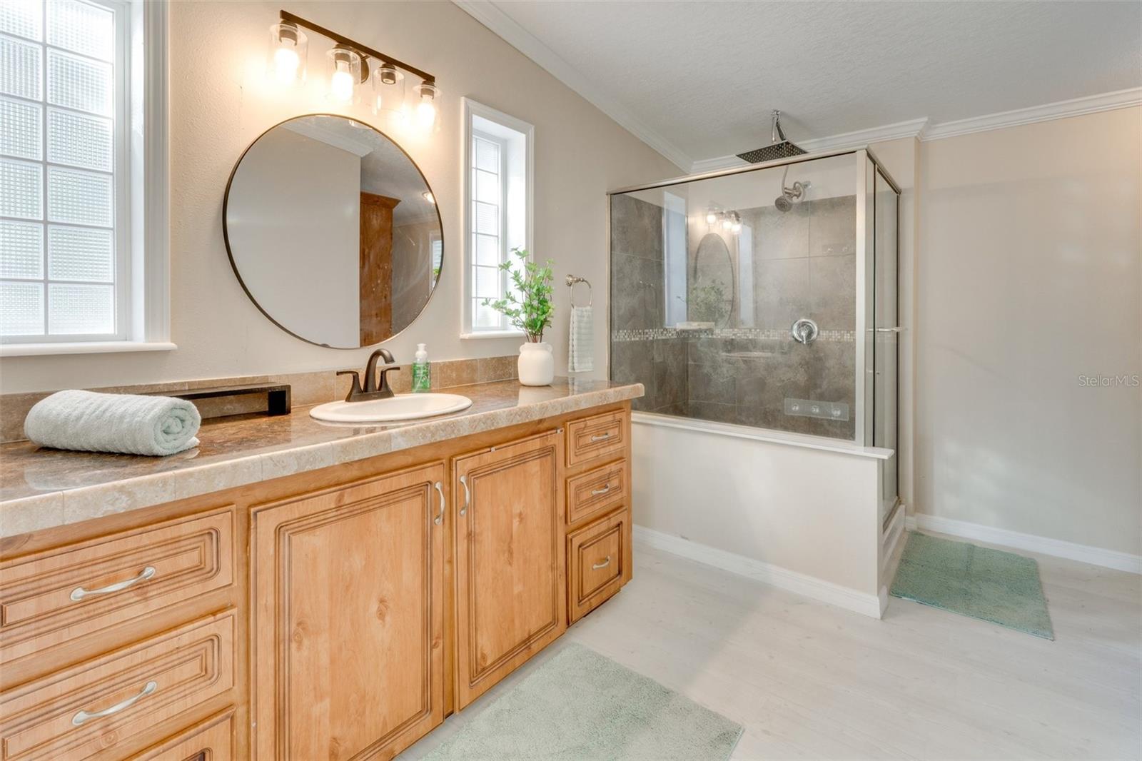 HAPPY TRAILS UNITS 1 & 2 UNREC - Residential Lease