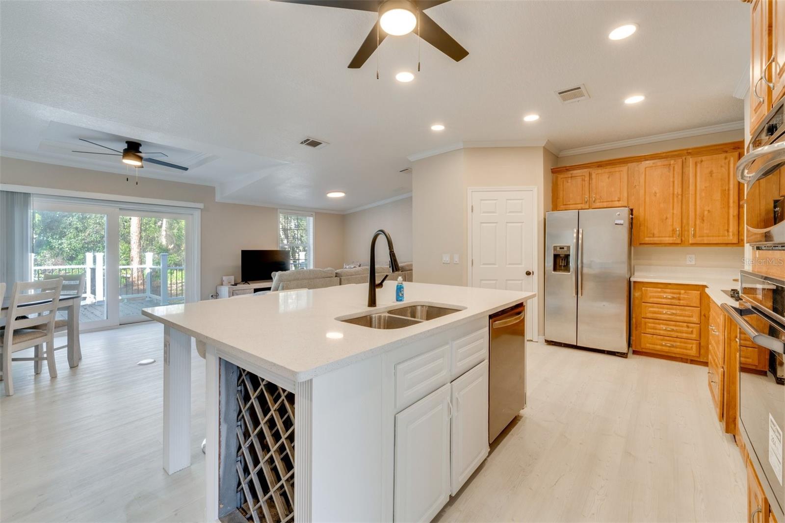 HAPPY TRAILS UNITS 1 & 2 UNREC - Residential Lease