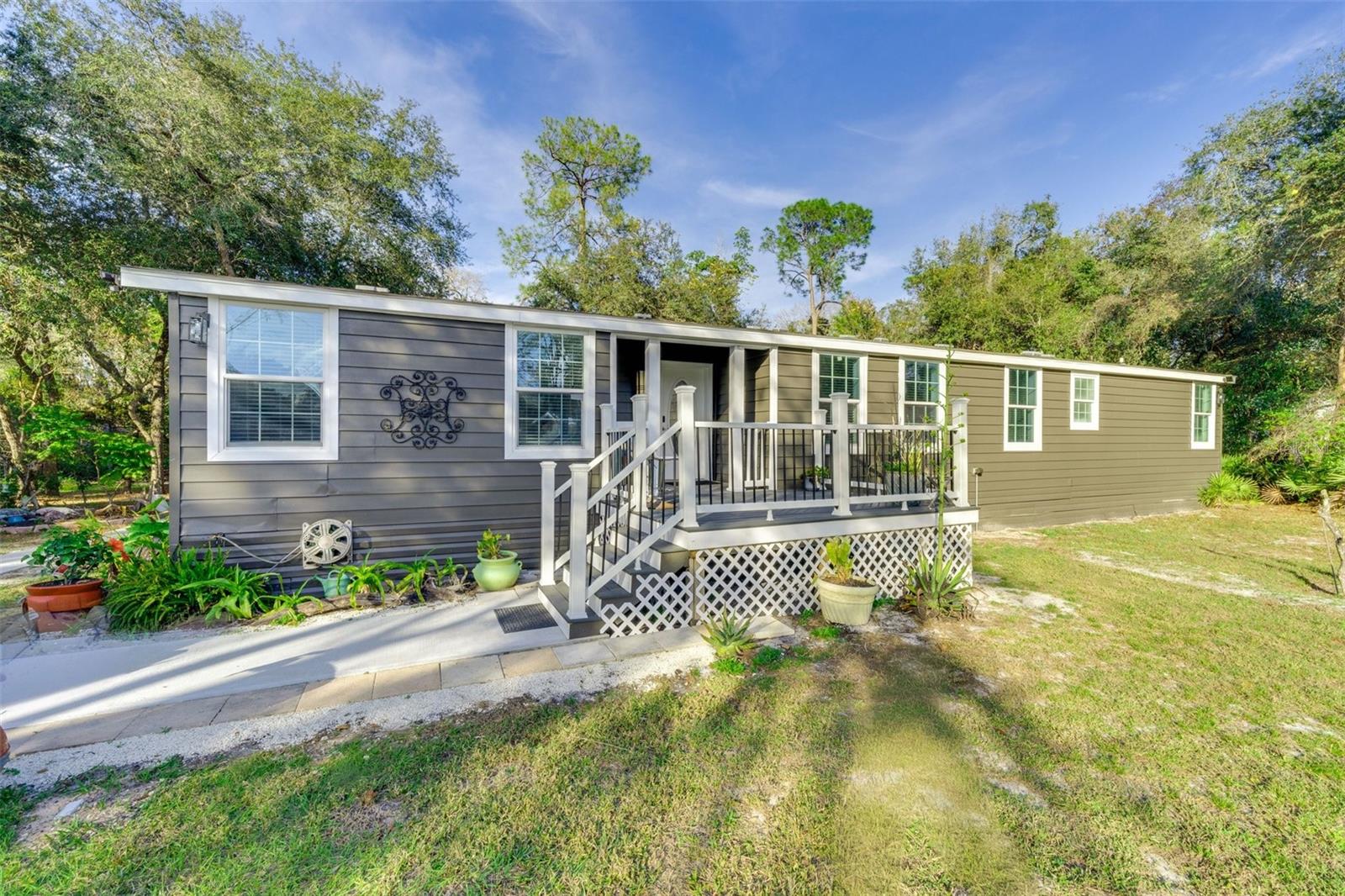 HAPPY TRAILS UNITS 1 & 2 UNREC - Residential Lease