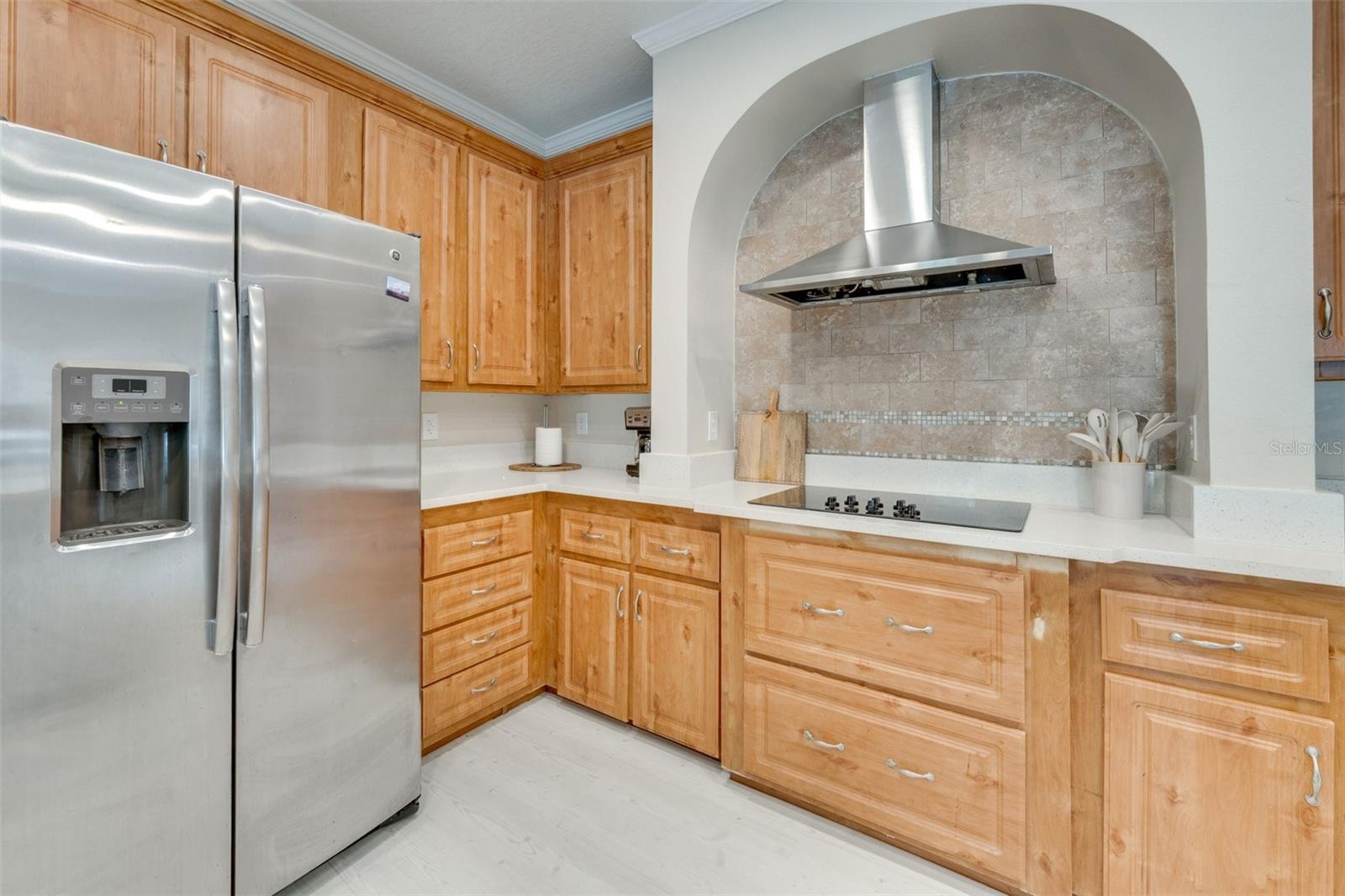 HAPPY TRAILS UNITS 1 & 2 UNREC - Residential Lease