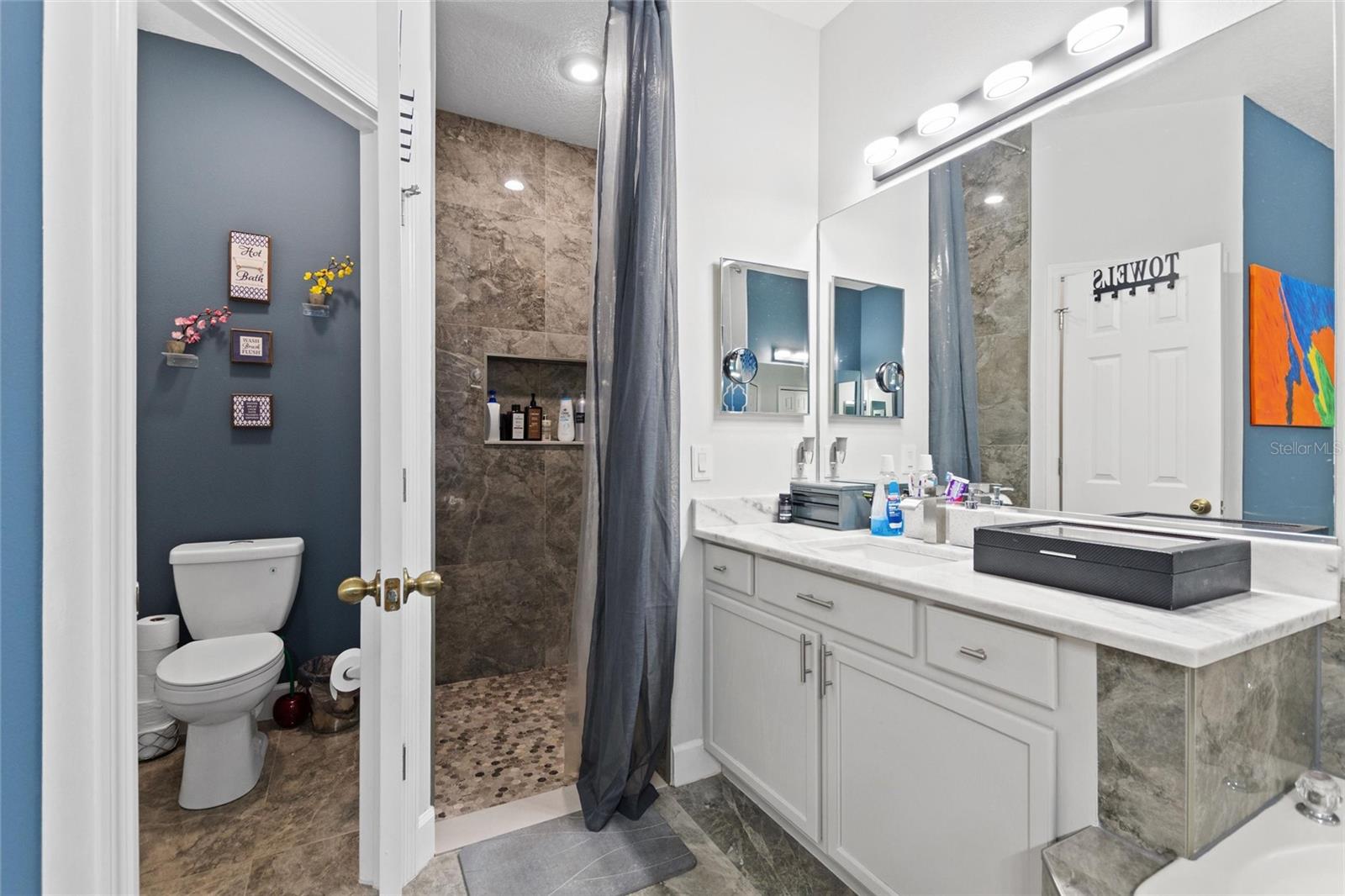 BROOKSHIRE - Residential