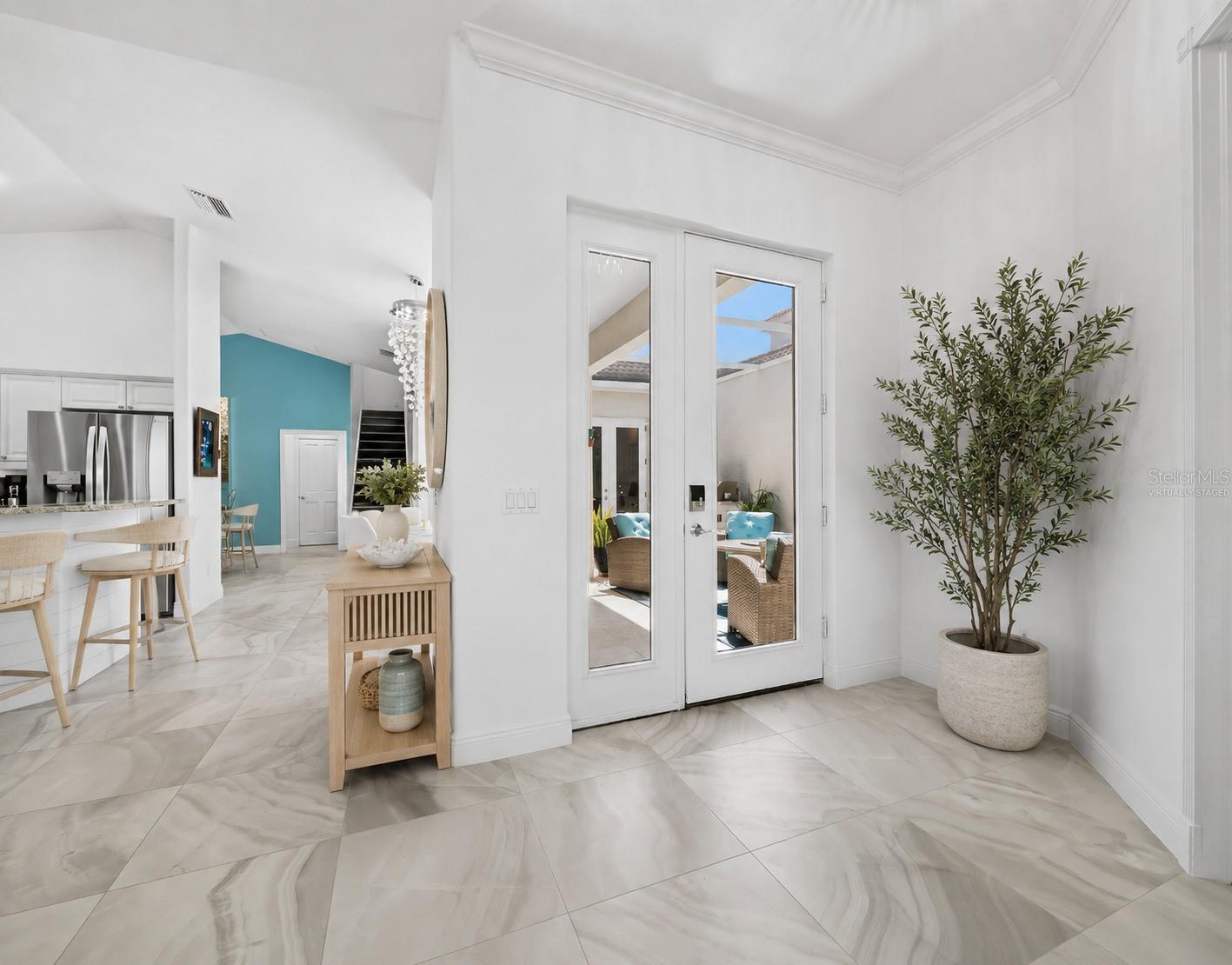 EMERALD POINTE SOUTH - Residential