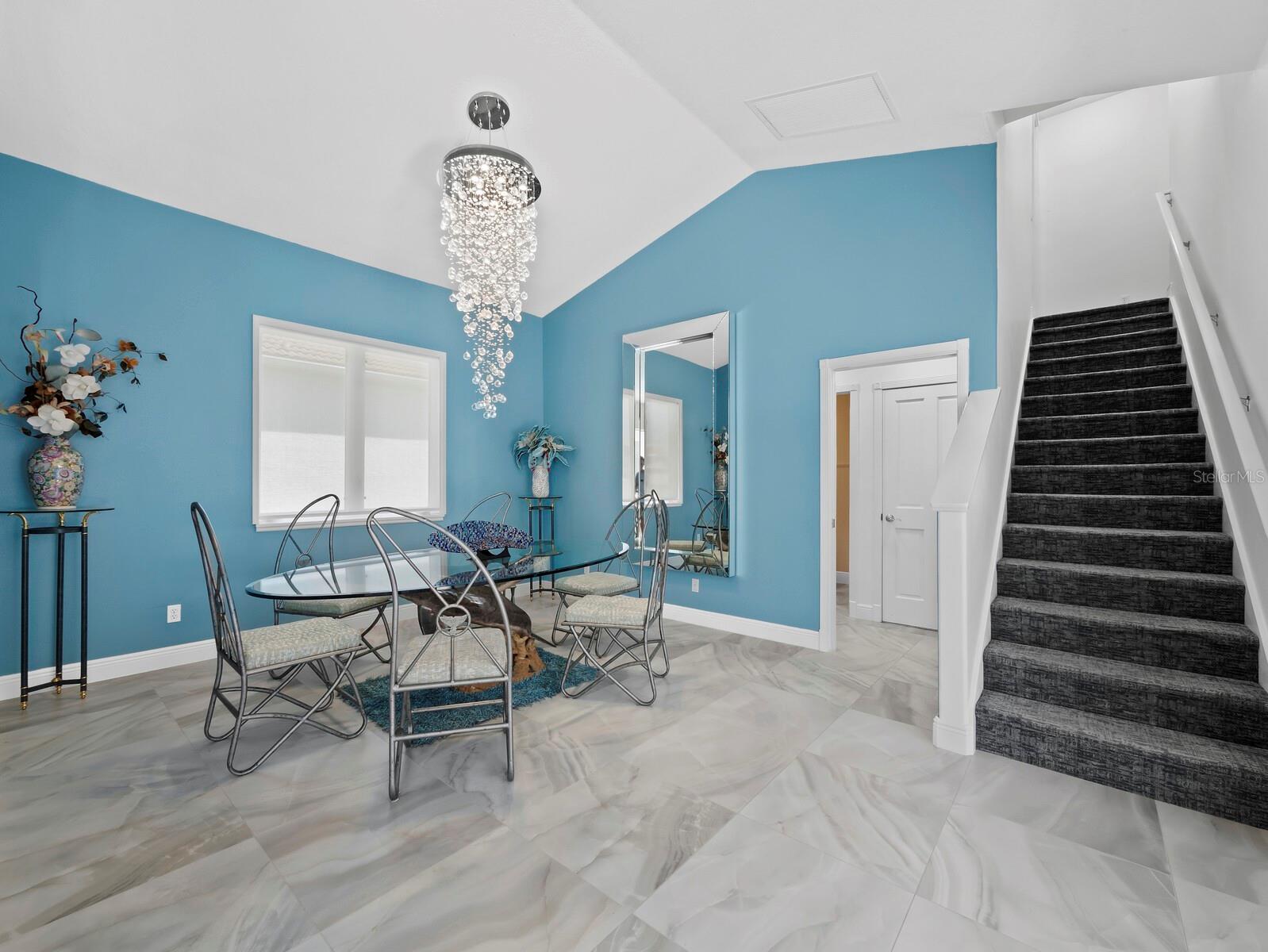 EMERALD POINTE SOUTH - Residential