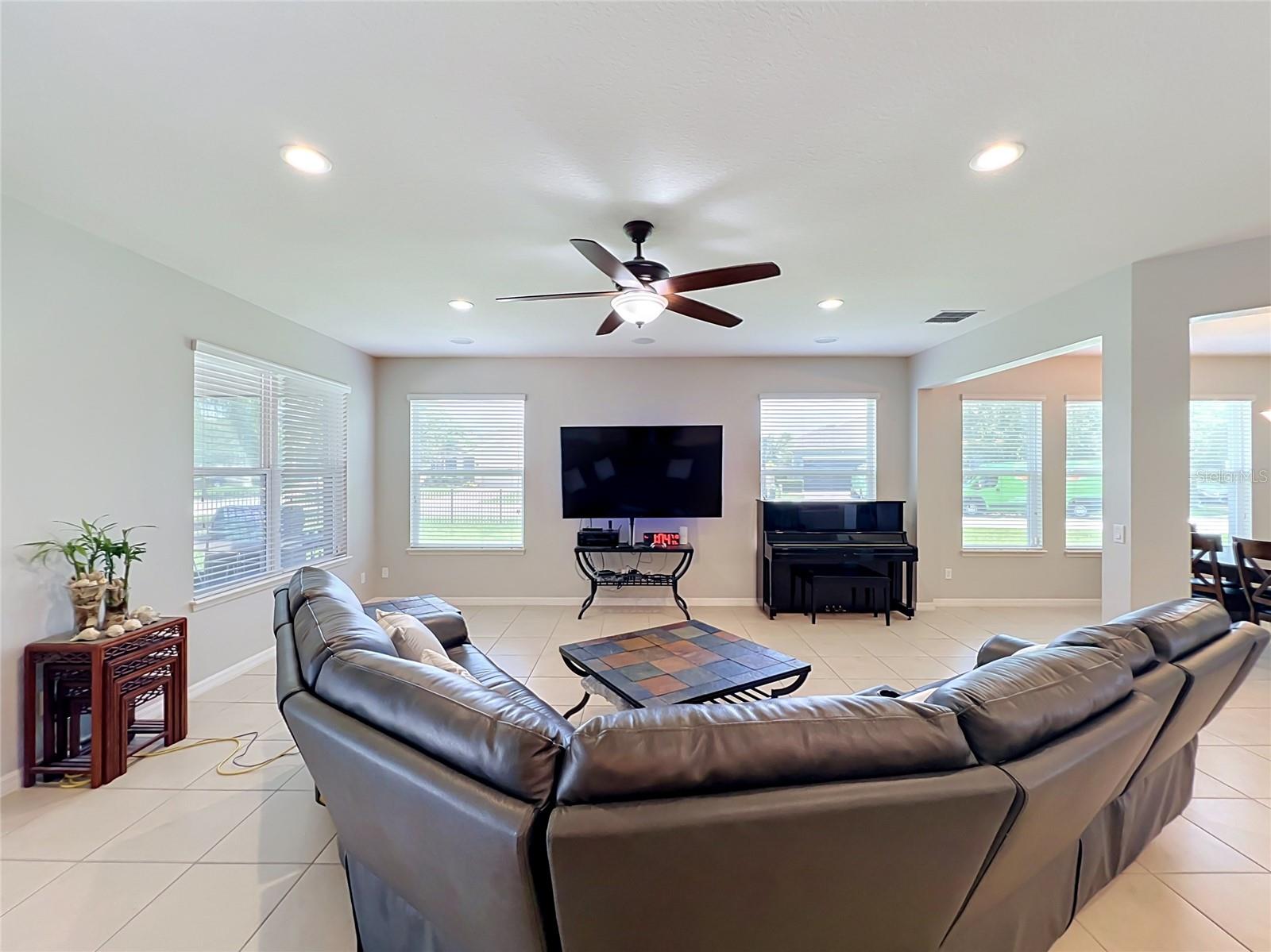 RESERVE/SAWGRASS PH 1 - Residential