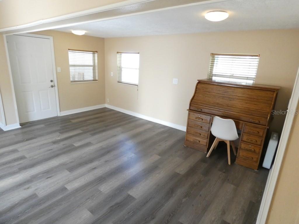 PINE RIDGE - Residential