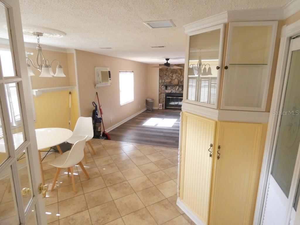 PINE RIDGE - Residential
