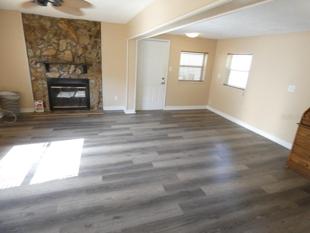 PINE RIDGE - Residential