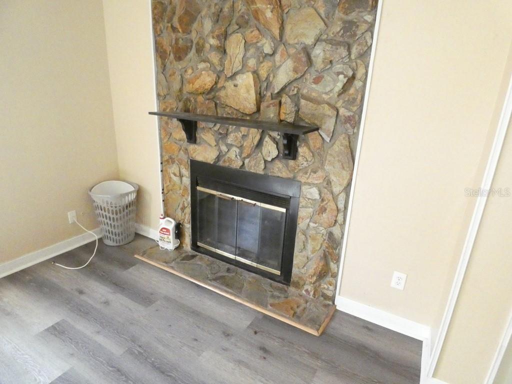 PINE RIDGE - Residential
