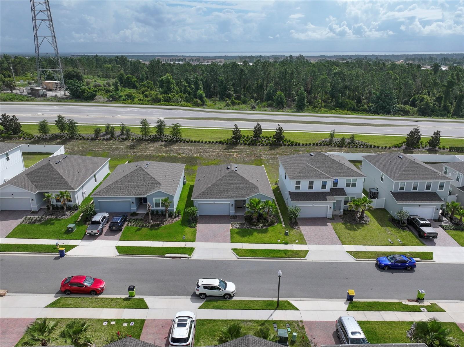 OVERLOOK/GRASSY LAKE PH - Residential Lease