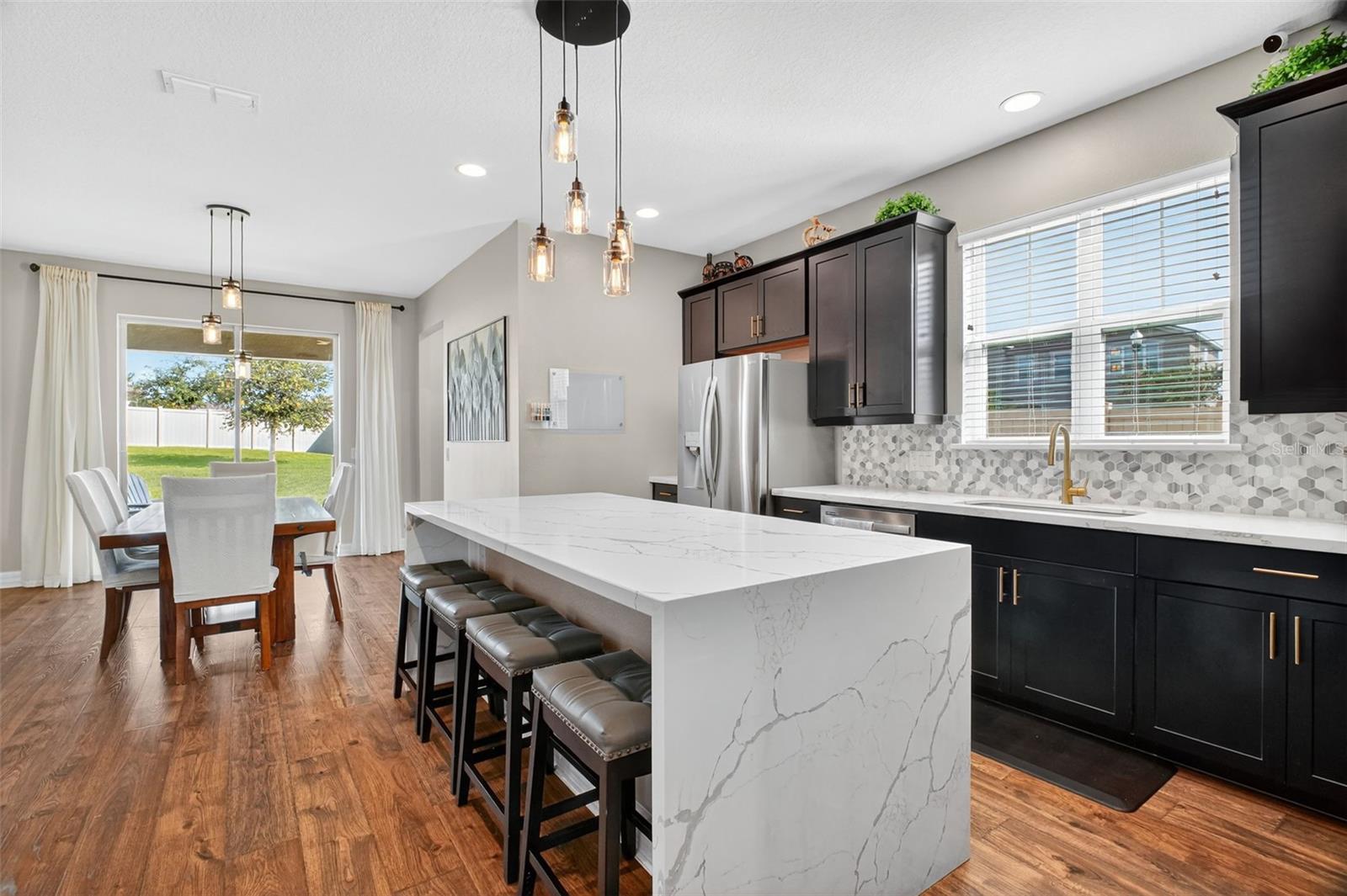 WATERBROOKE PH 1 - Residential