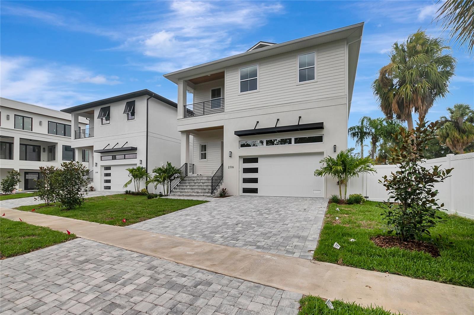 DAVIS ISLANDS PB10 PG52 TO 57 AND PB17 PG5 - Residential
