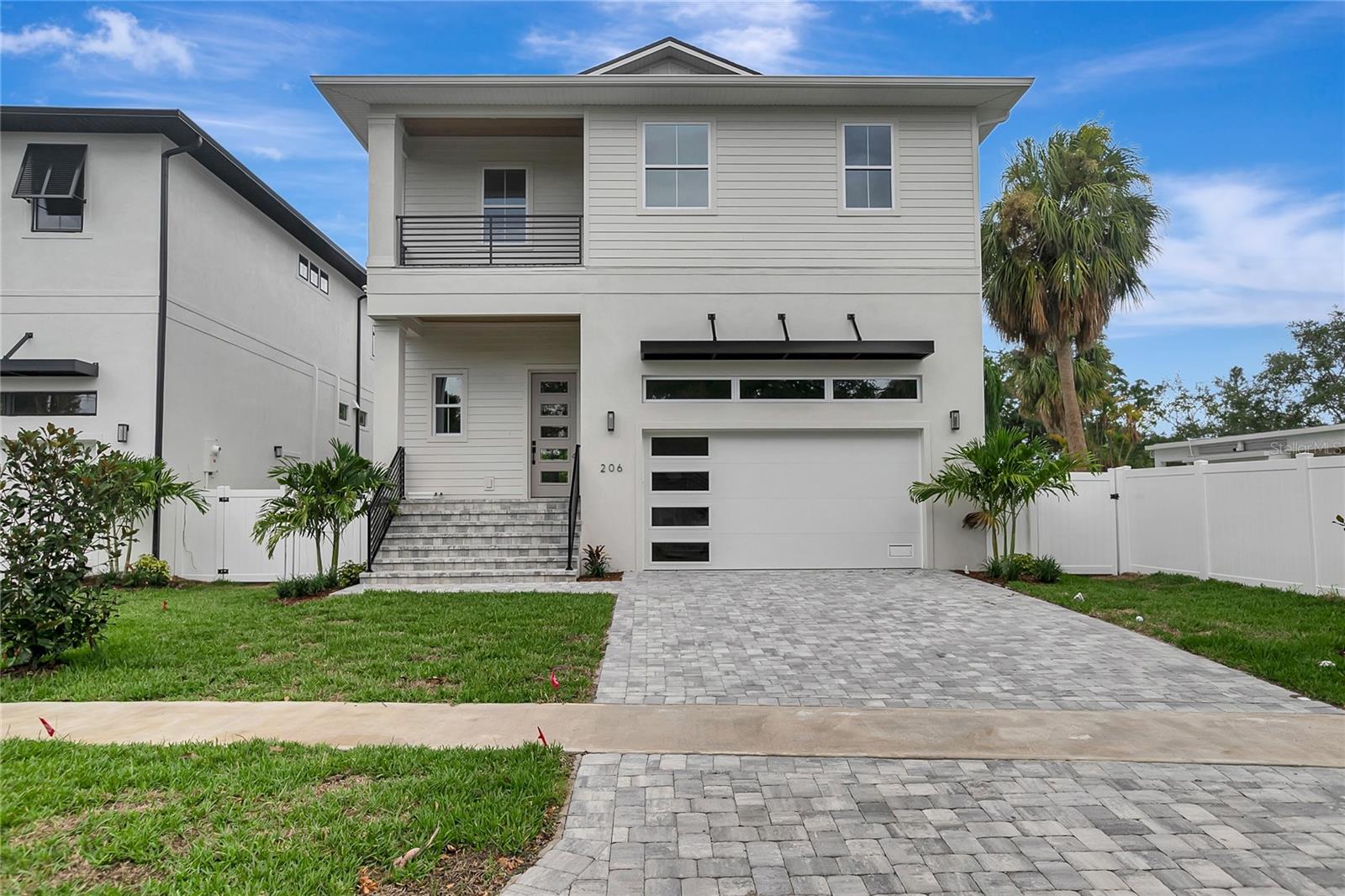 Welcome to this stunning new construction POOL home located on desirable Davis Islands, just minutes from downtown Tampa. Completed in 2026, this 5-bedroom, 4-bathroom residence offers thoughtfully designed living space, combining modern luxury with everyday comfort.The open-concept floor plan is filled with natural light and flows effortlessly from the main living areas into a chef-inspired kitchen equipped with natural gas — perfect for both daily living and entertaining. Generously sized bedrooms offer flexibility for family and guests alike. Step outside to your own private pool, ideal for enjoying Florida's indoor-outdoor lifestyle year-round. Buyers can move in with added peace of mind thanks to the included 1-2-10 builder warranty.Located on one of Davis Islands' most sought-after streets, this home offers the perfect blend of island charm and close proximity to downtown Tampa's shopping, dining, and entertainment.