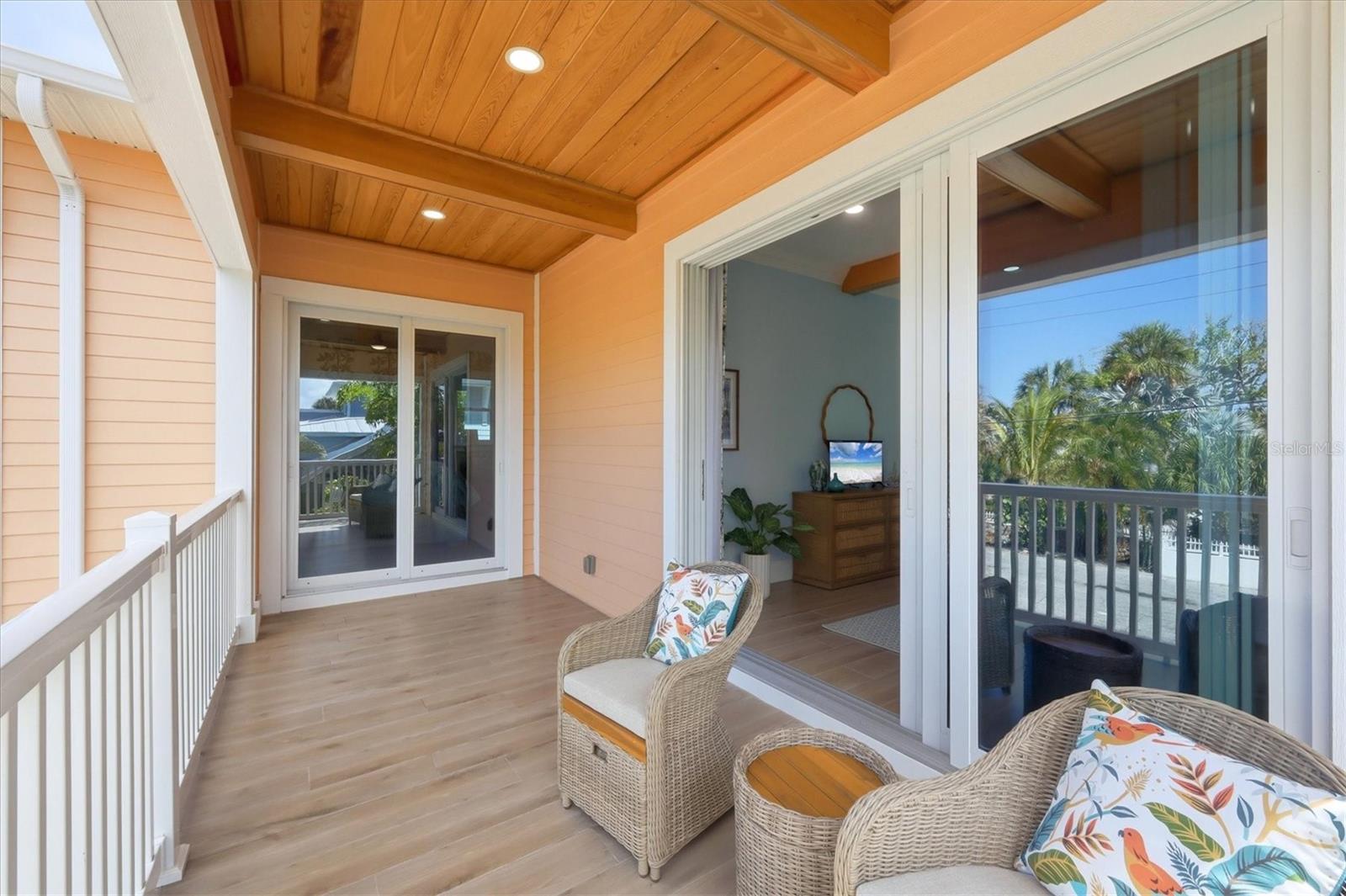 EDGEMERE - Residential Lease