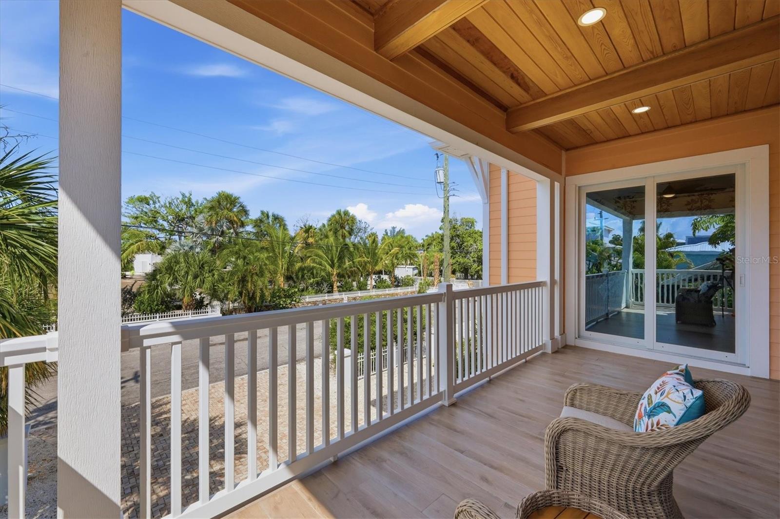 EDGEMERE - Residential Lease