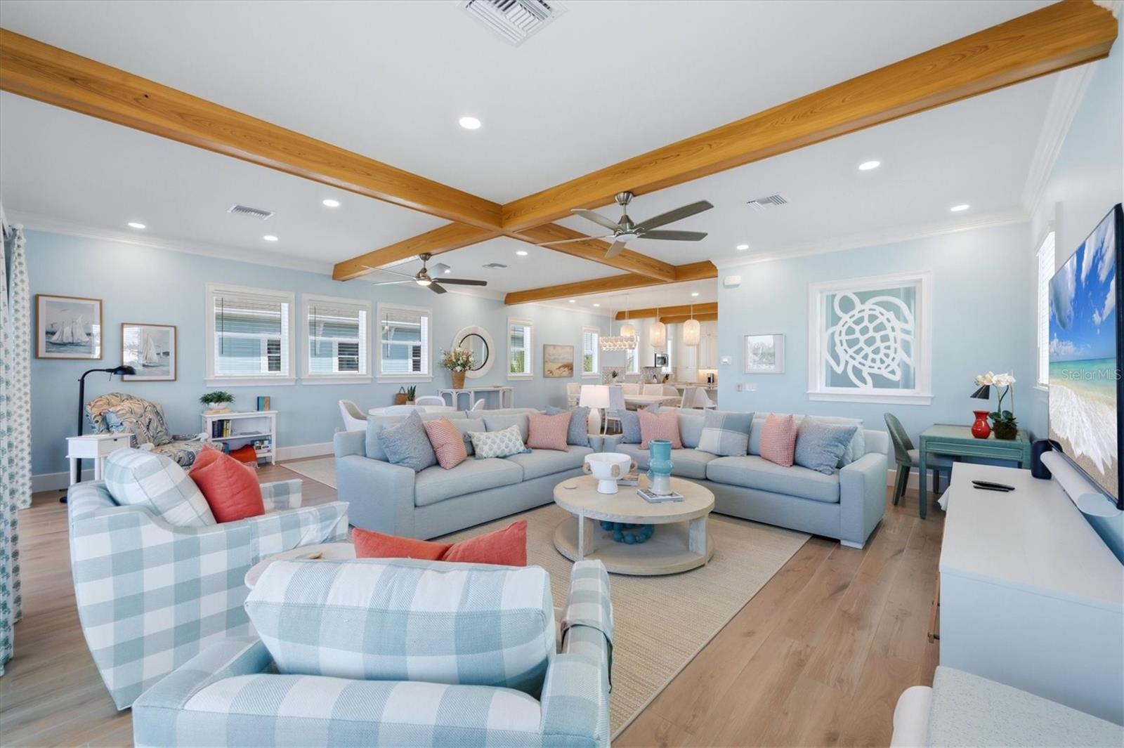 EDGEMERE - Residential Lease