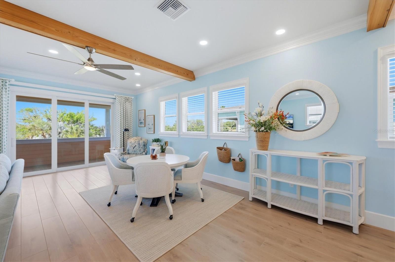 EDGEMERE - Residential Lease