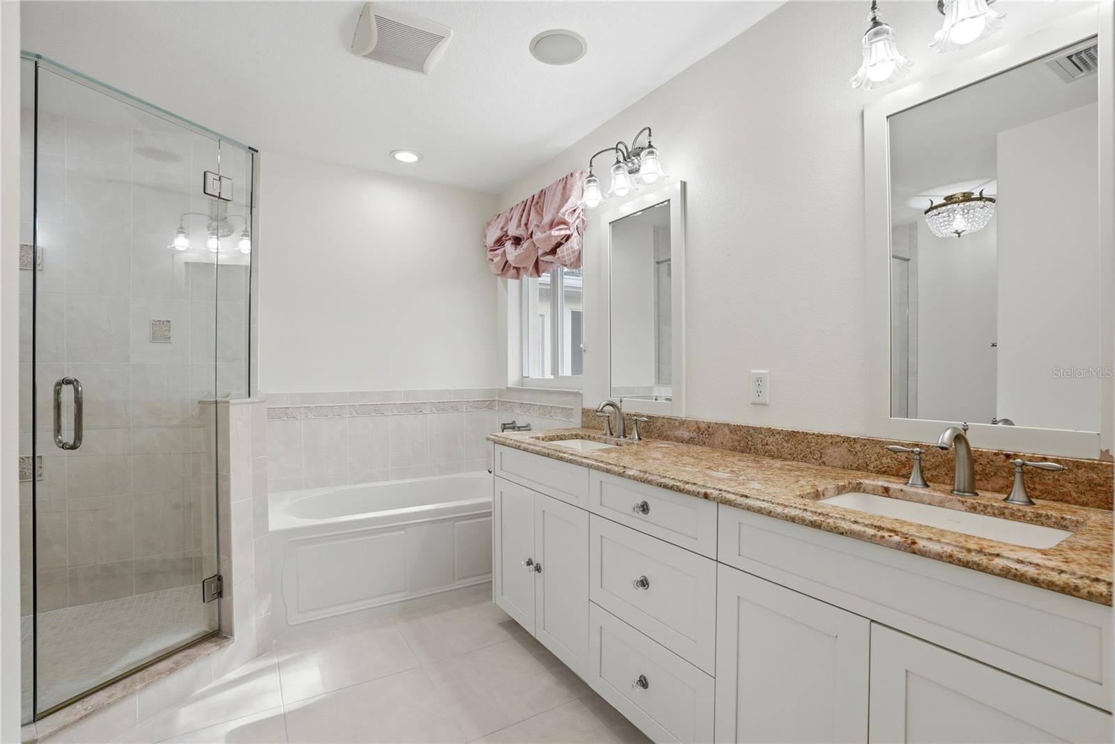 HARBOR HILLS - Residential